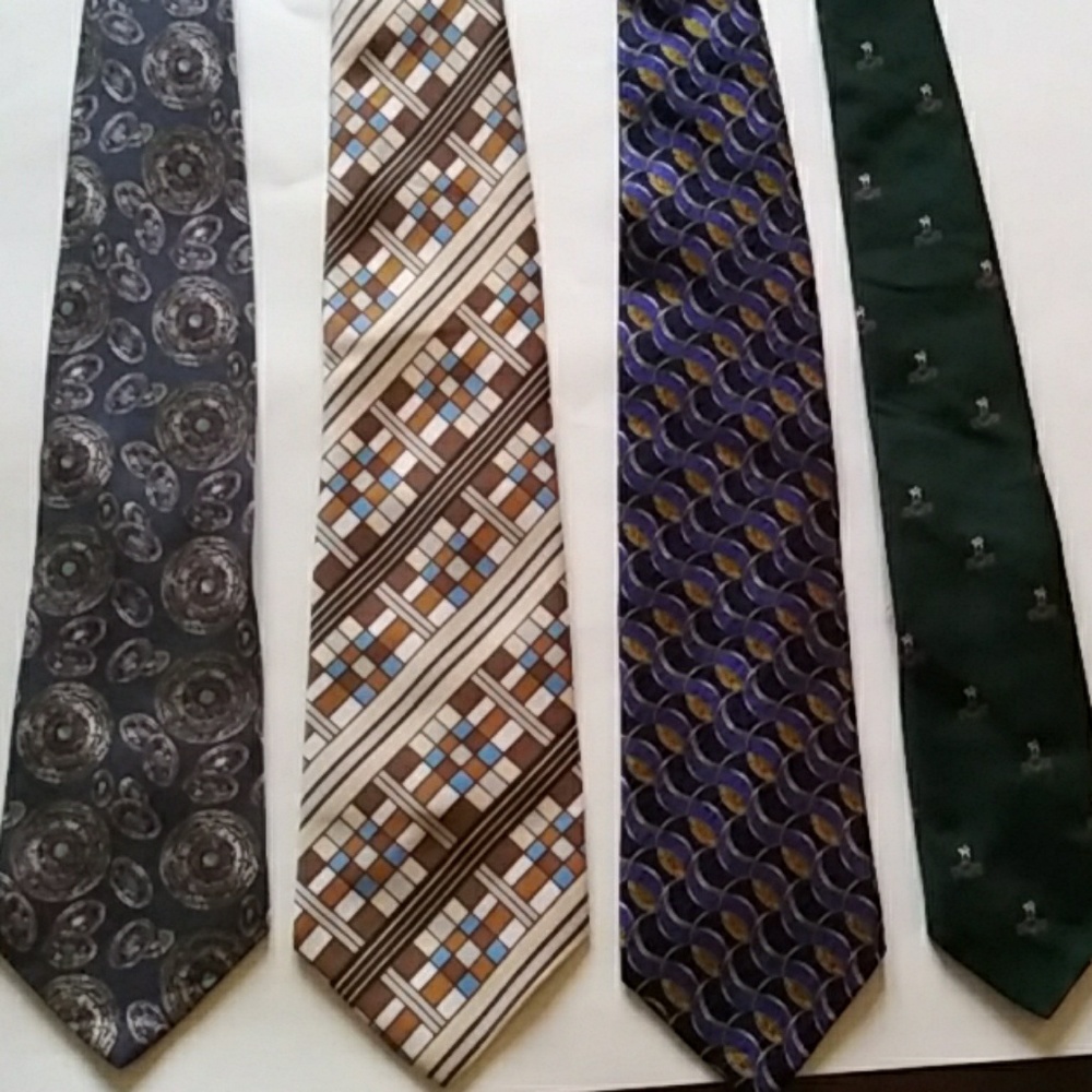 Lot of 4 more ties